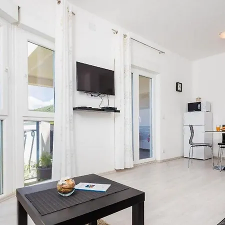 Apartamento House Carso Olea *